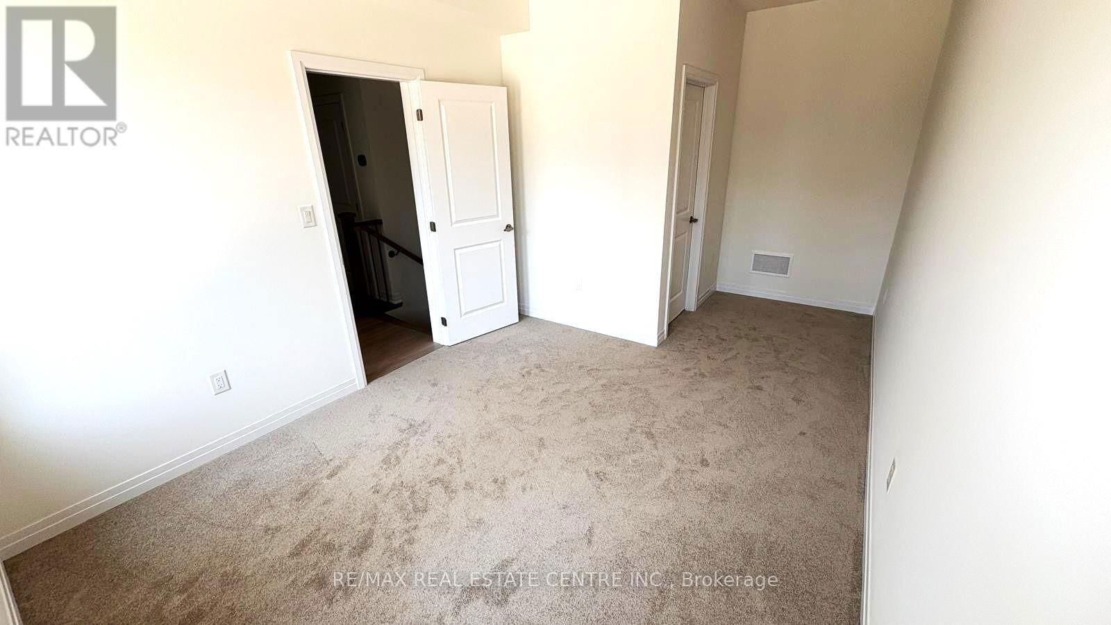 3252 CRYSTAL DRIVE Image 19