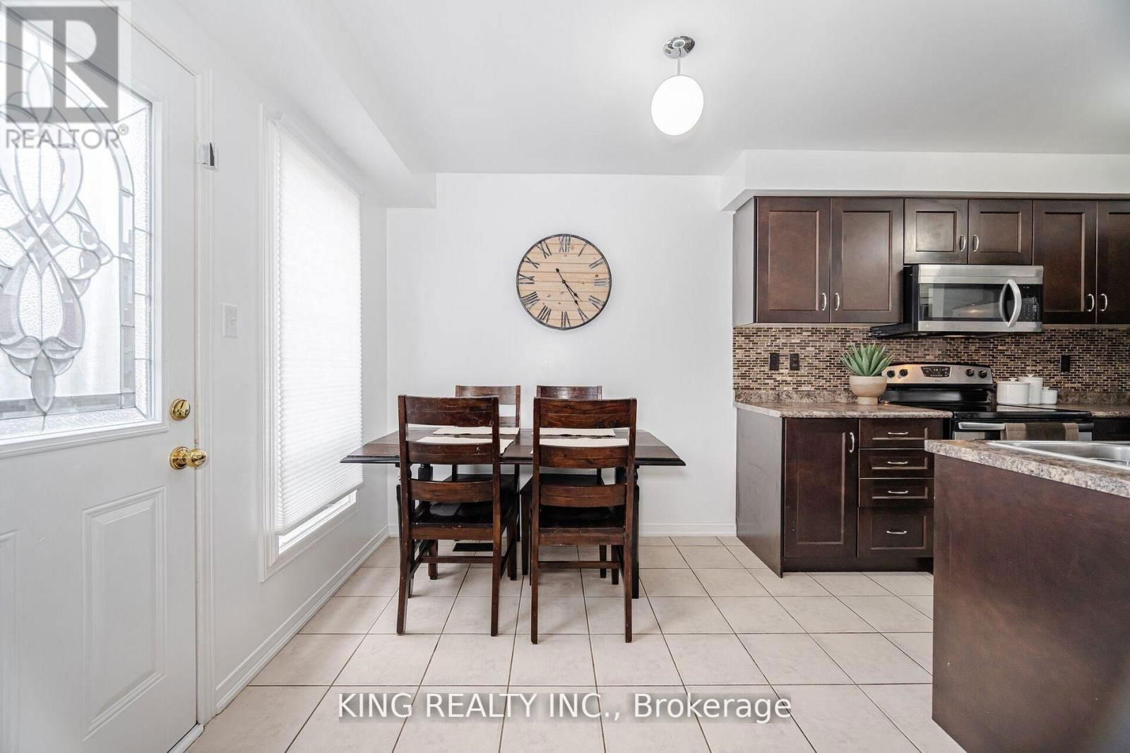 6 NUTWOOD WAY Image 14