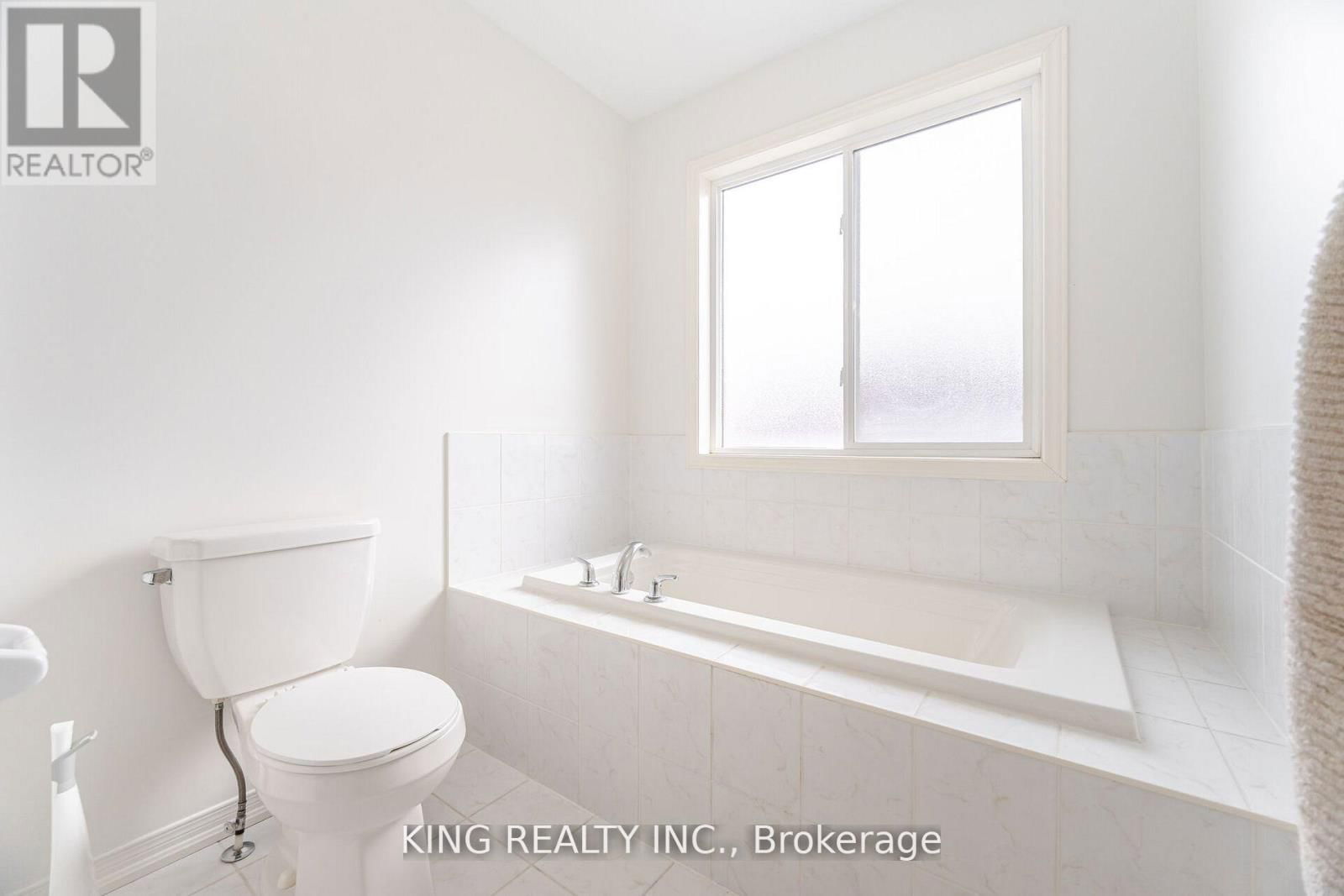 6 NUTWOOD WAY Image 26