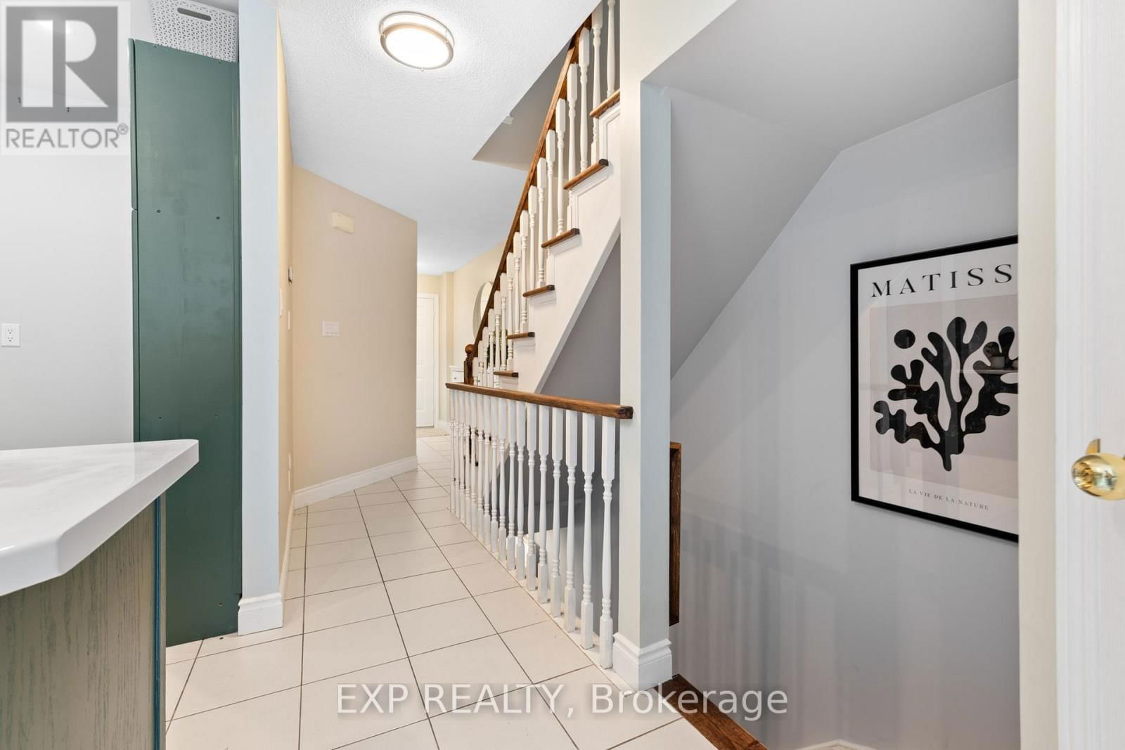 31 - 2025 CLEAVER AVENUE Image 13