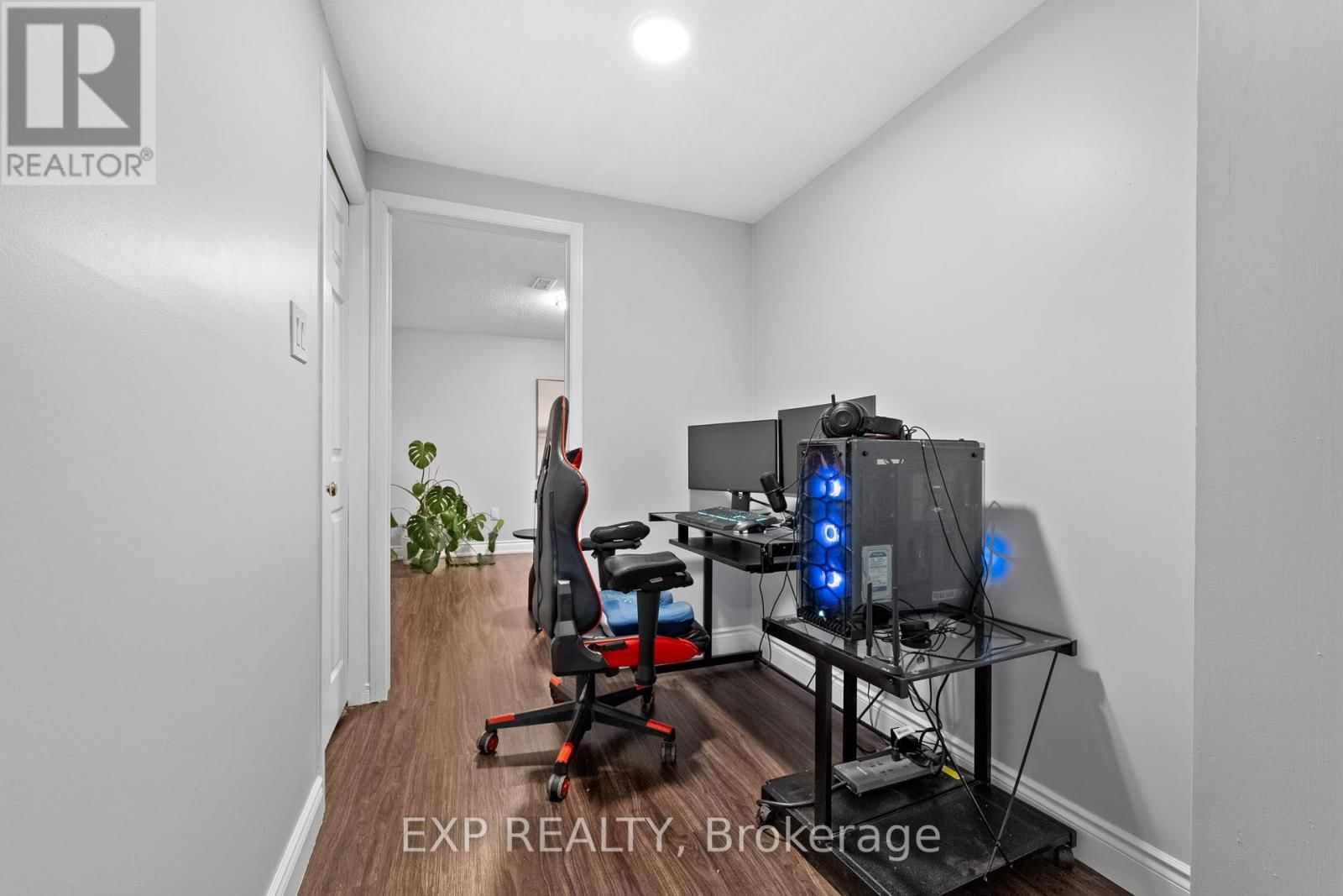 31 - 2025 CLEAVER AVENUE Image 22