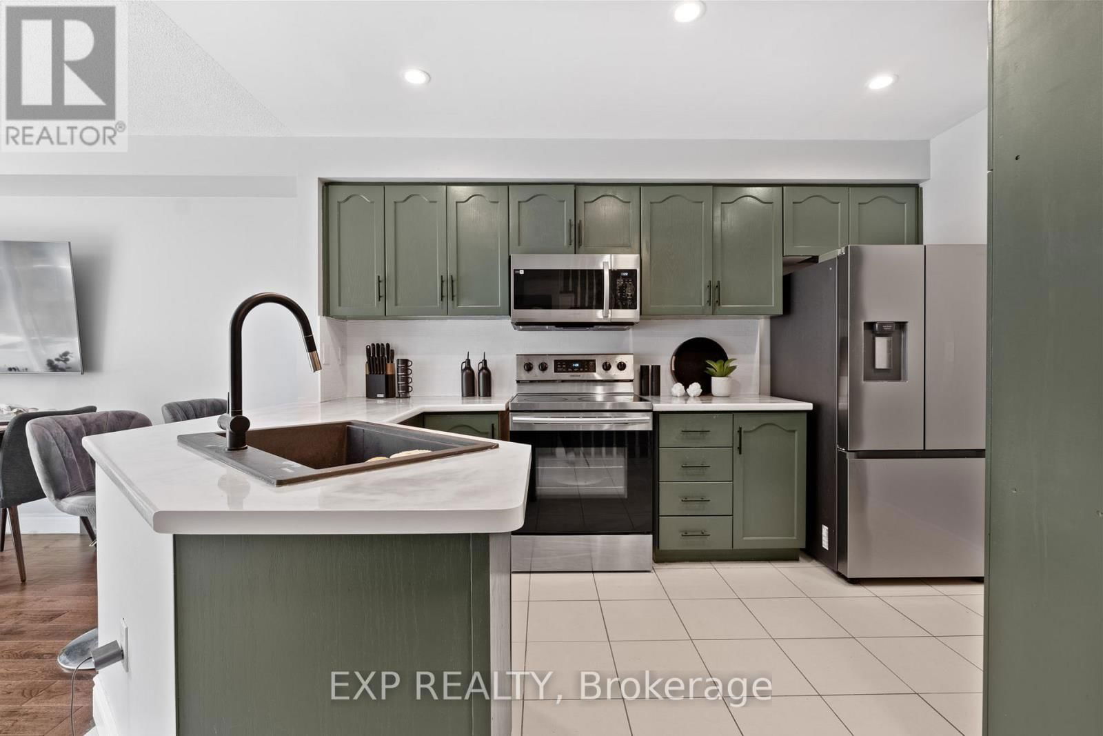 31 - 2025 CLEAVER AVENUE Image 7