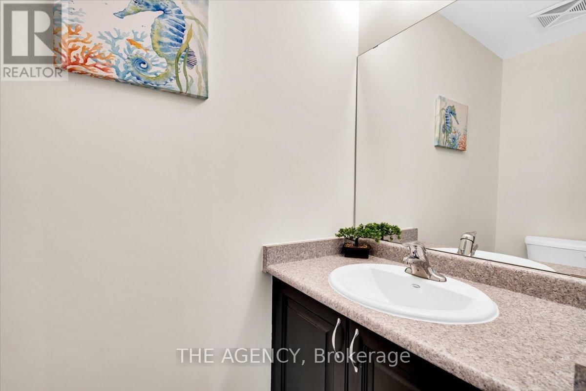 7 FORBES AVENUE Image 14