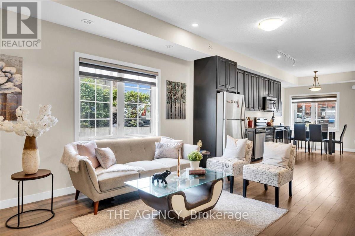 7 FORBES AVENUE Image 17