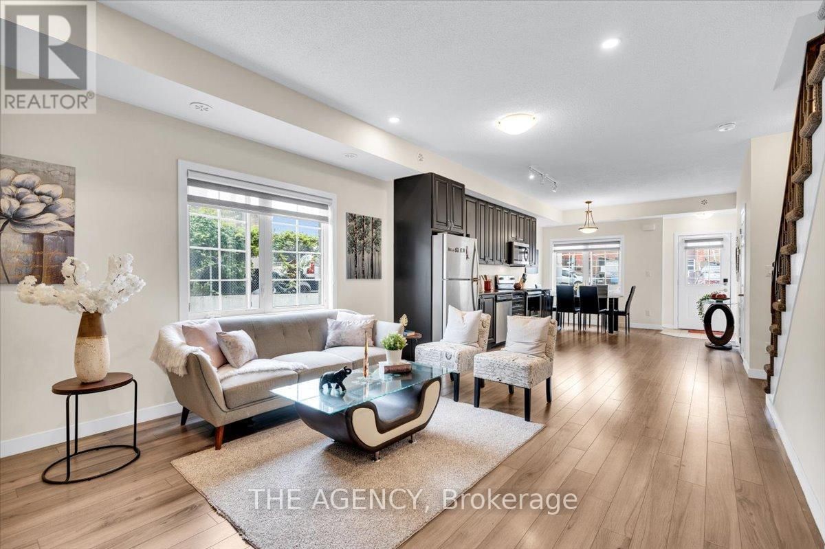 7 FORBES AVENUE Image 18