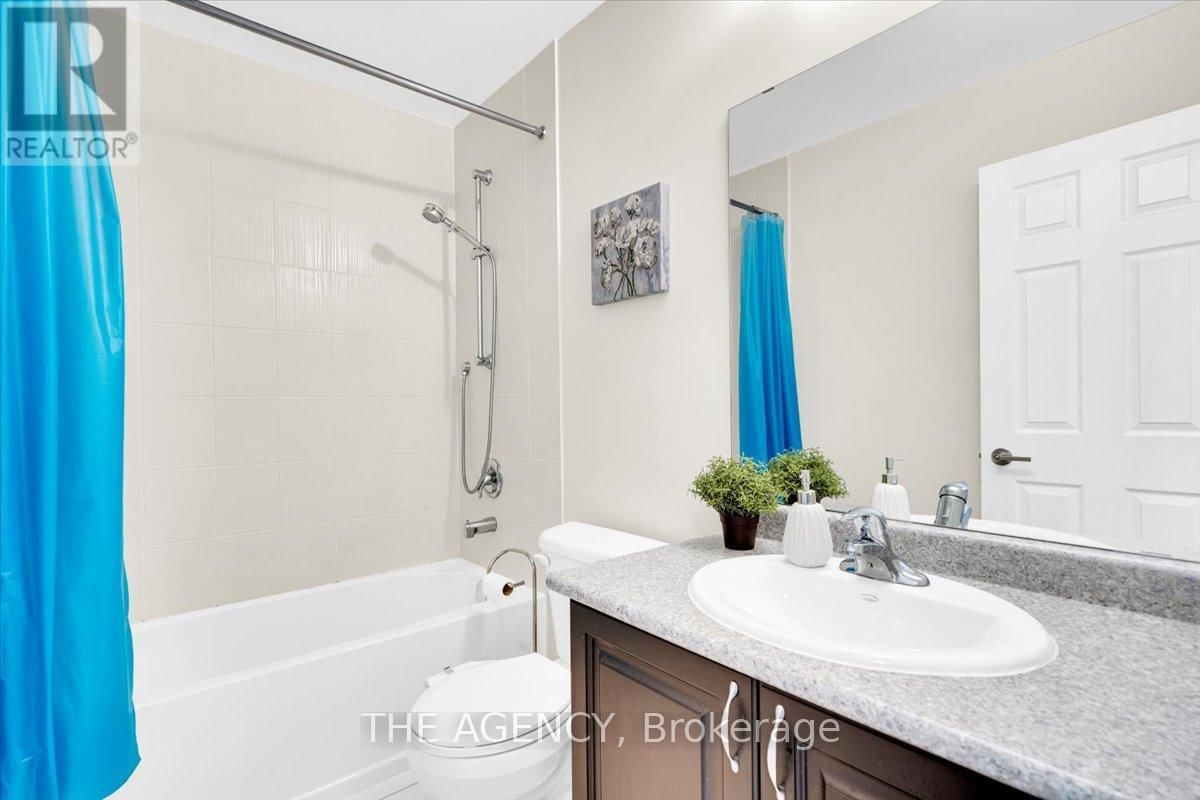 7 FORBES AVENUE Image 29