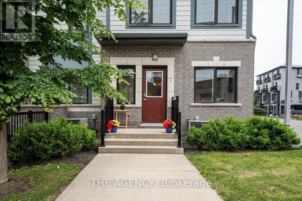 7 FORBES AVENUE Image 4