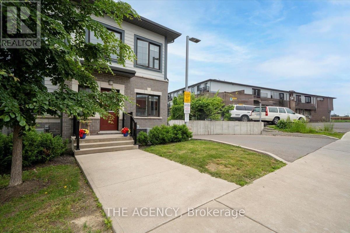 7 FORBES AVENUE Image 7
