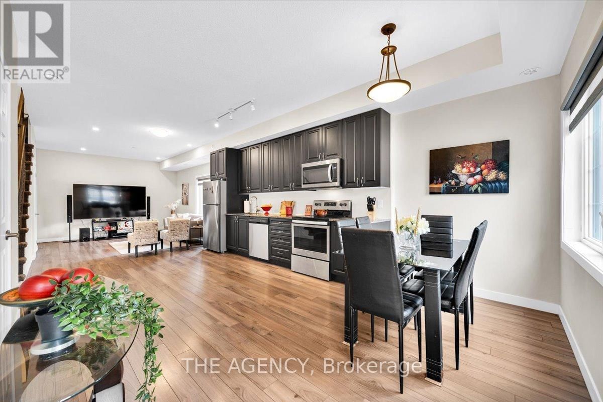 7 FORBES AVENUE Image 9