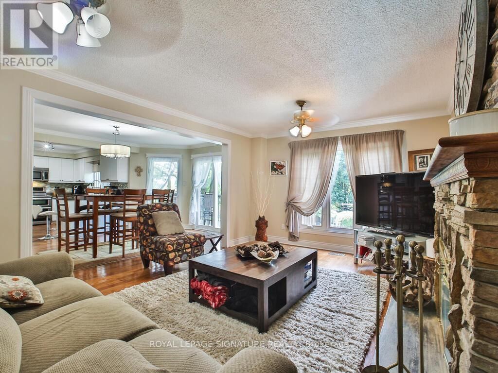 4470 IDLEWILDE CRESCENT Image 16