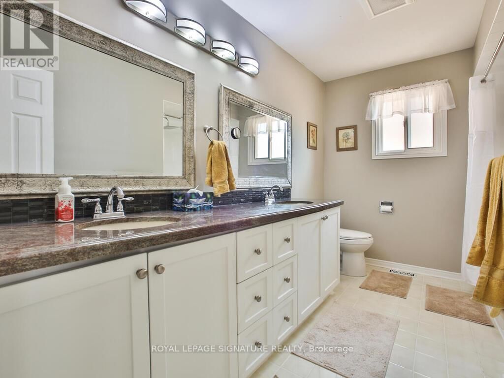 4470 IDLEWILDE CRESCENT Image 30