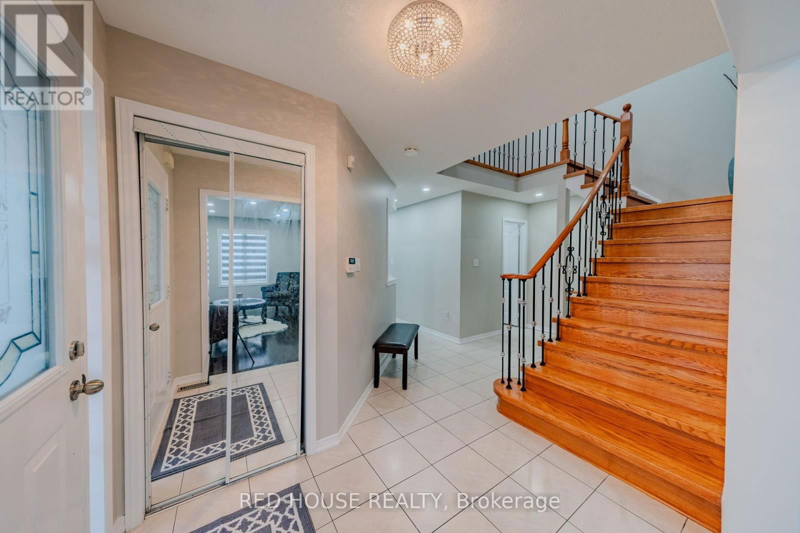 46 PASSFIELD TRAIL Image 10