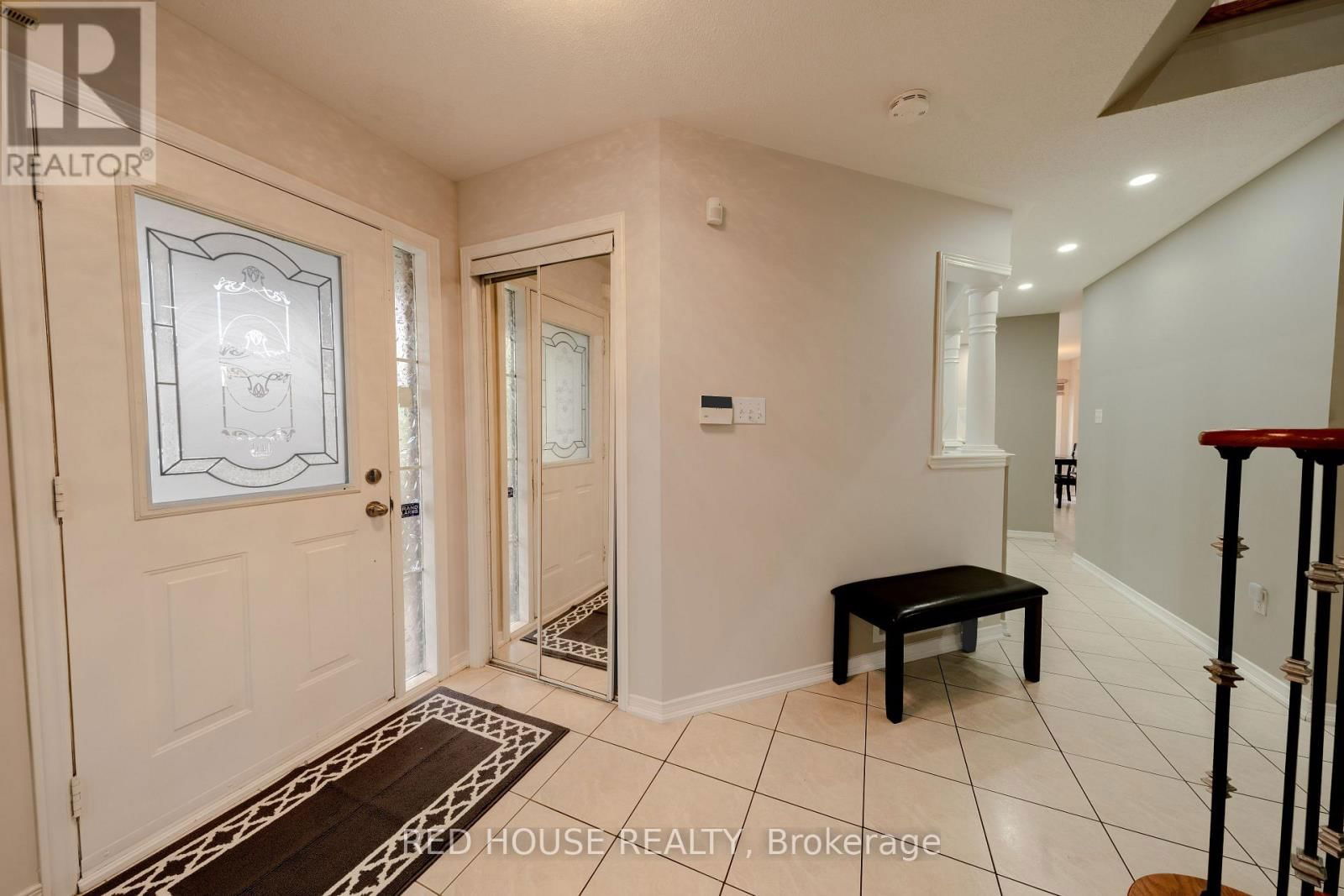 46 PASSFIELD TRAIL Image 11