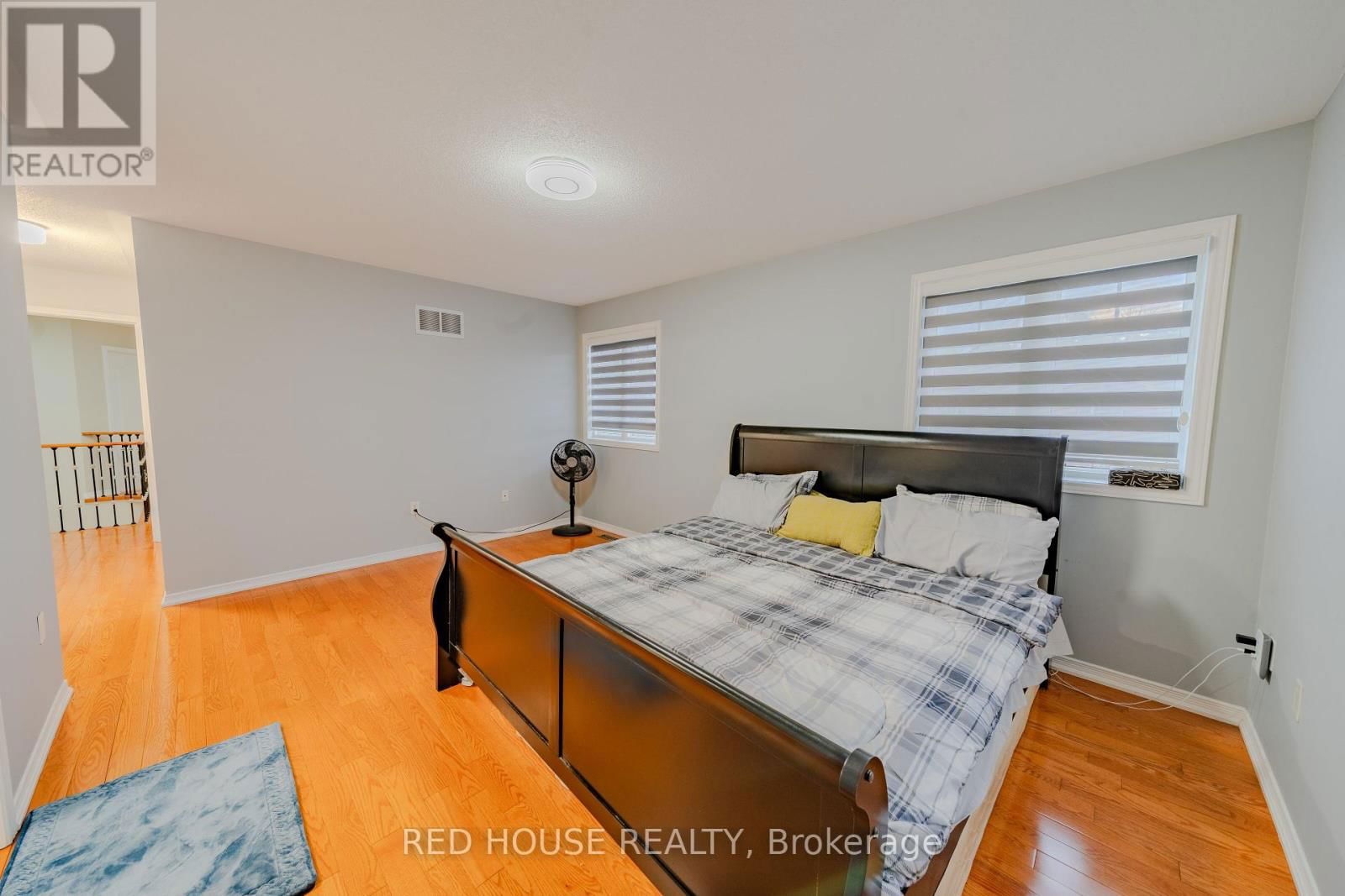 46 PASSFIELD TRAIL Image 46
