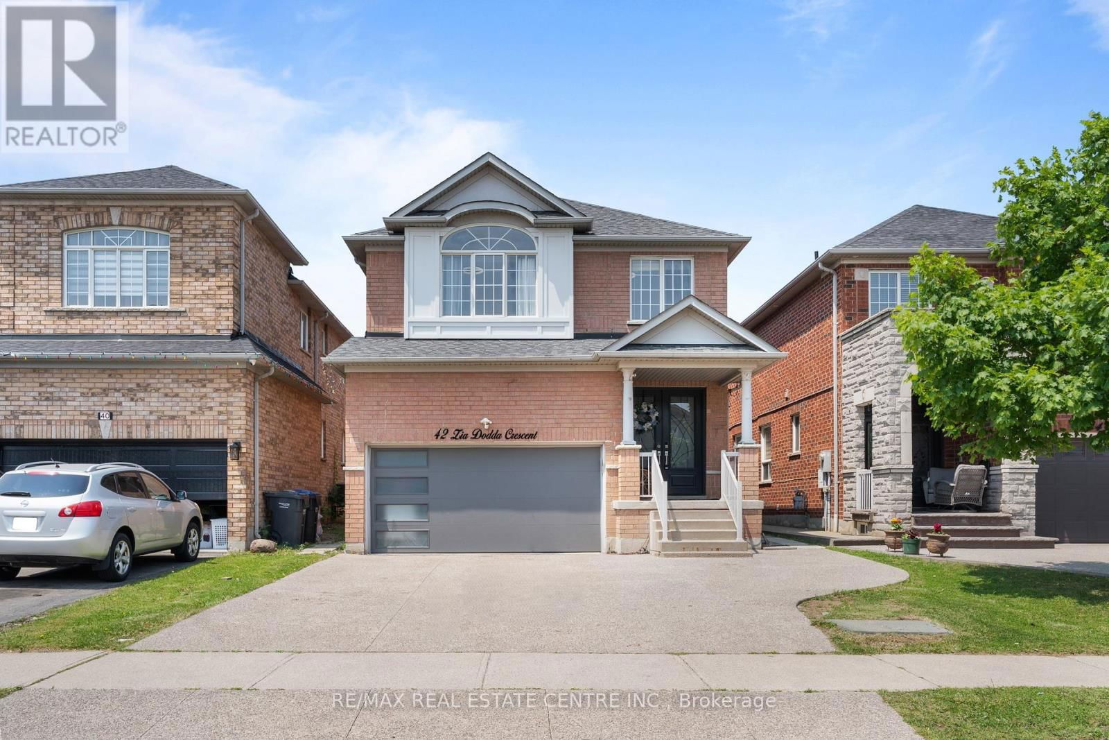 42 ZIA DODDA CRESCENT Image 1
