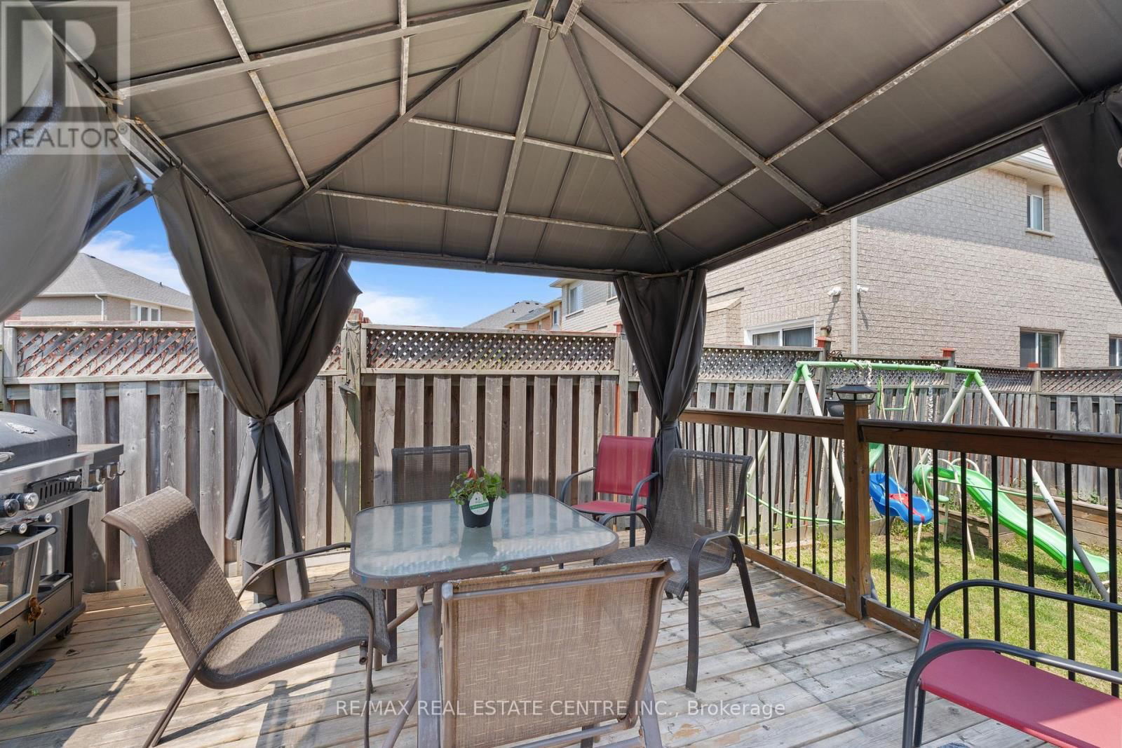 42 ZIA DODDA CRESCENT Image 43