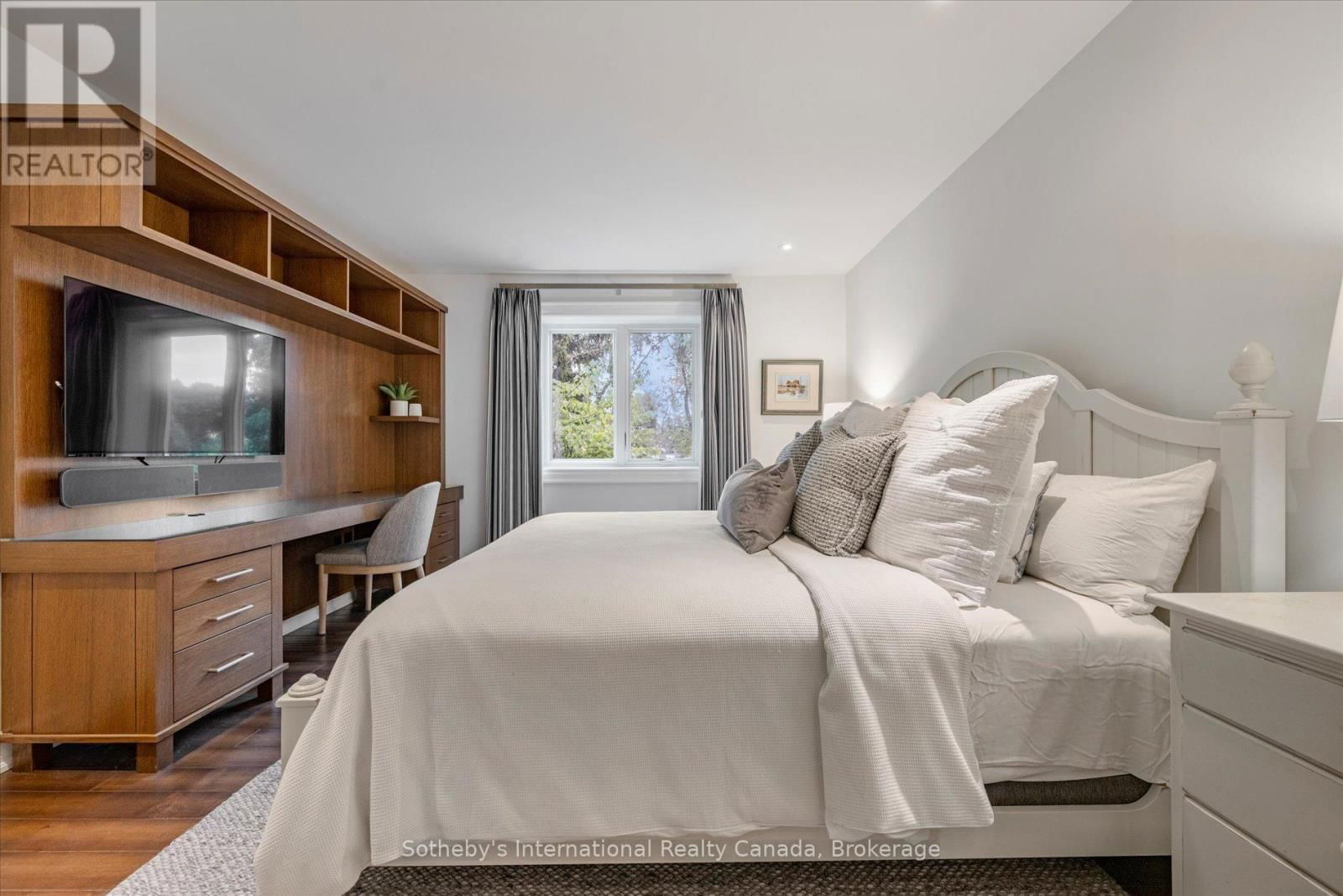 4169 LAKESHORE ROAD Image 28