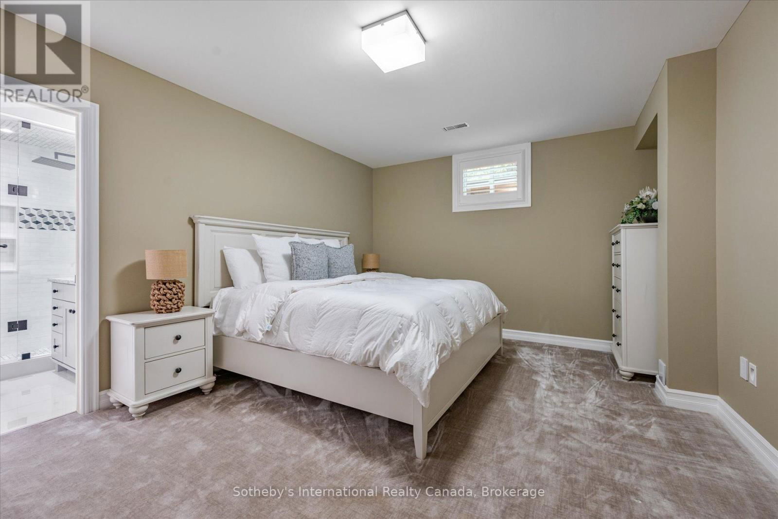 4169 LAKESHORE ROAD Image 37