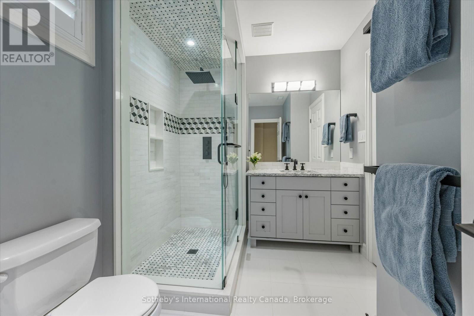 4169 LAKESHORE ROAD Image 38