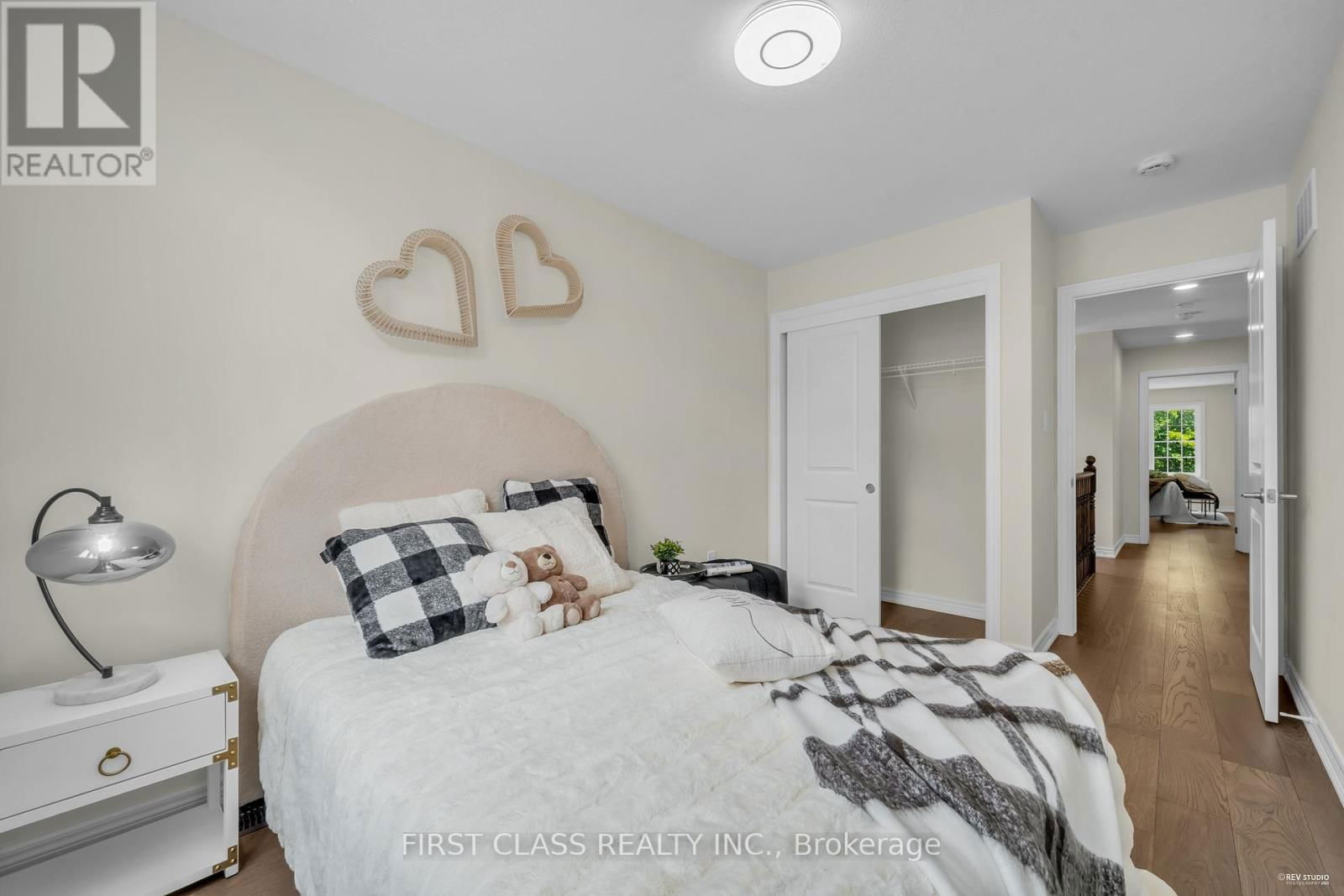 3337 MOCKINGBIRD COMMON STREET Image 35