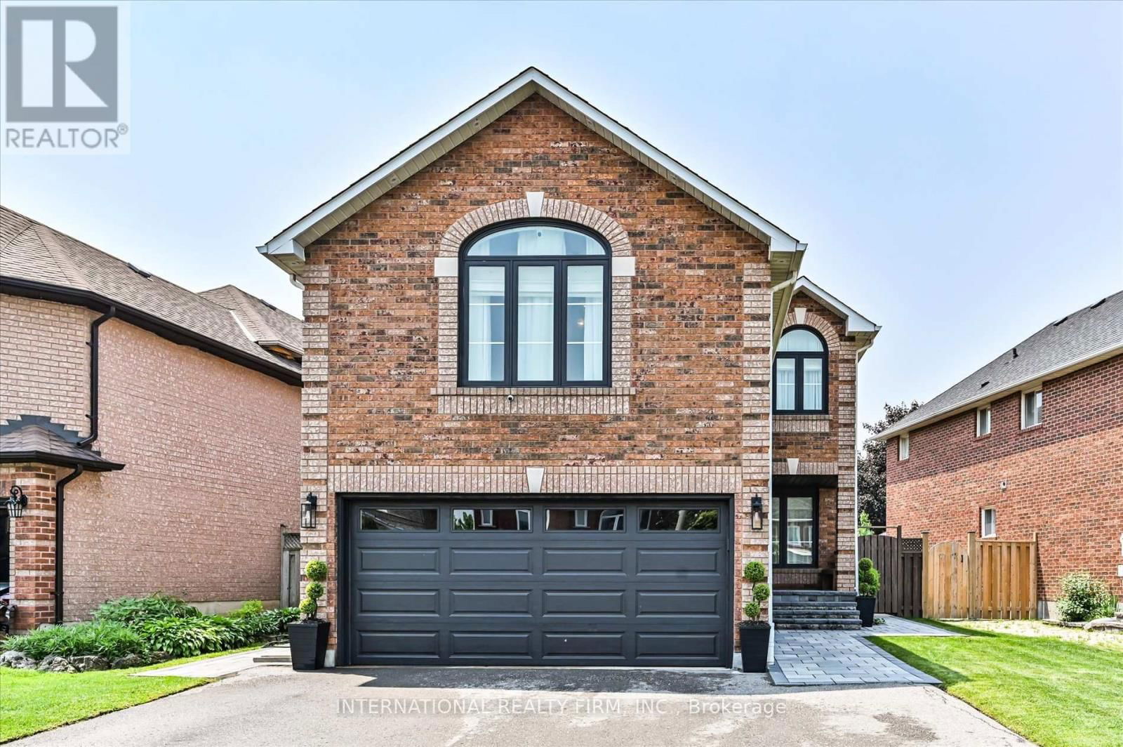7337 SANDHURST DRIVE Image 2