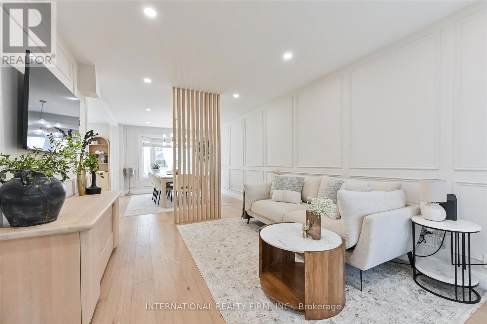 7337 SANDHURST DRIVE Image 4