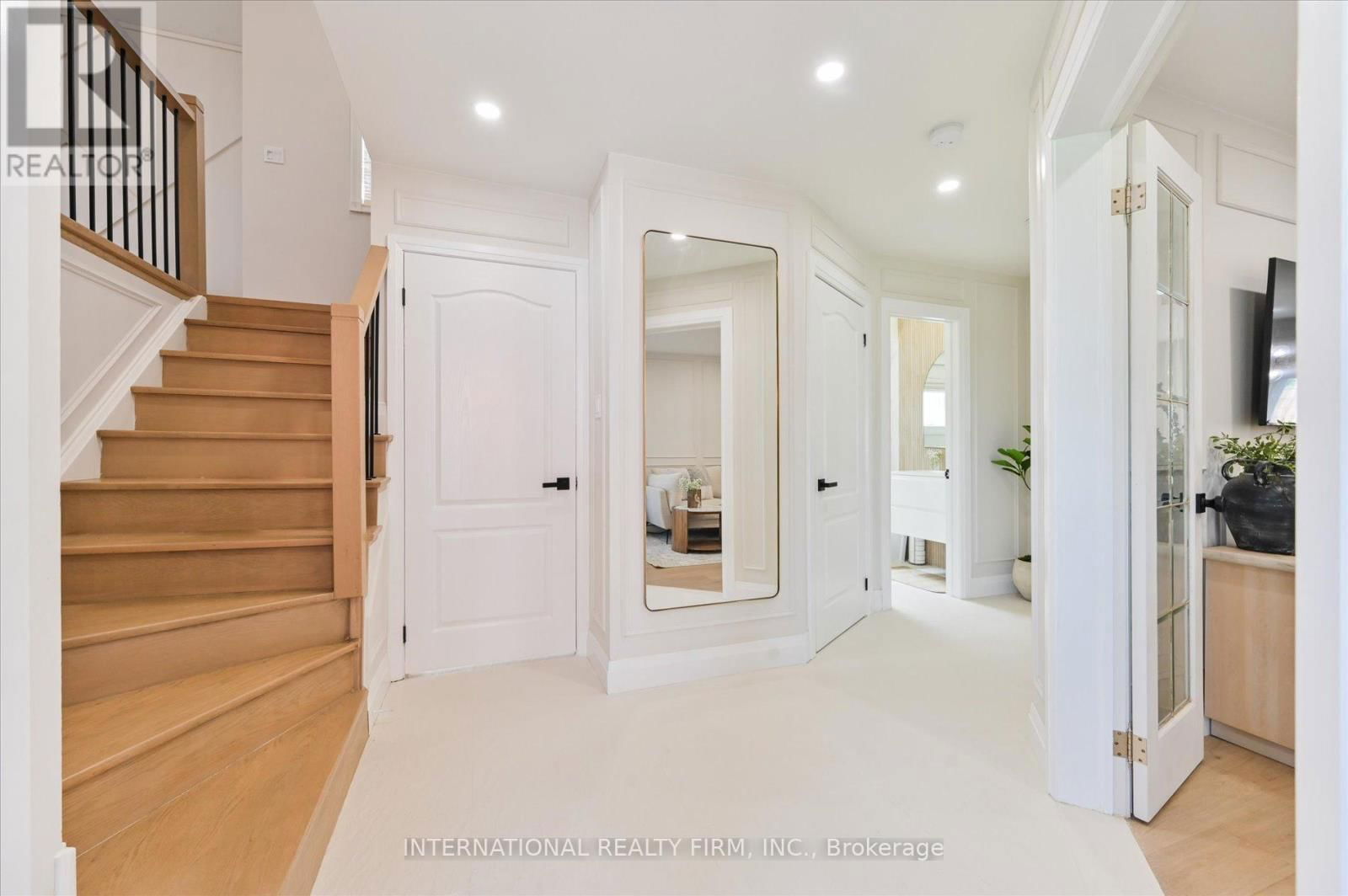 7337 SANDHURST DRIVE Image 5