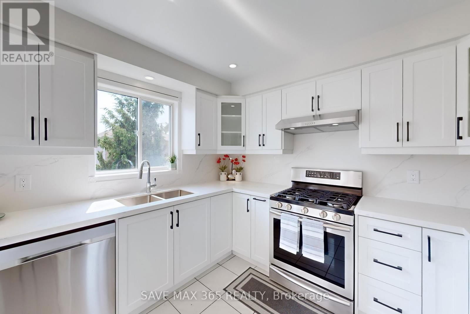 5550 BOLLINGTON DRIVE Image 11
