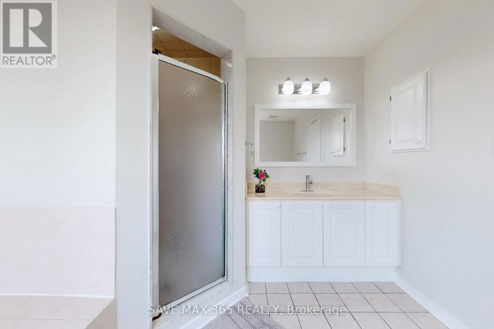 5550 BOLLINGTON DRIVE Image 23