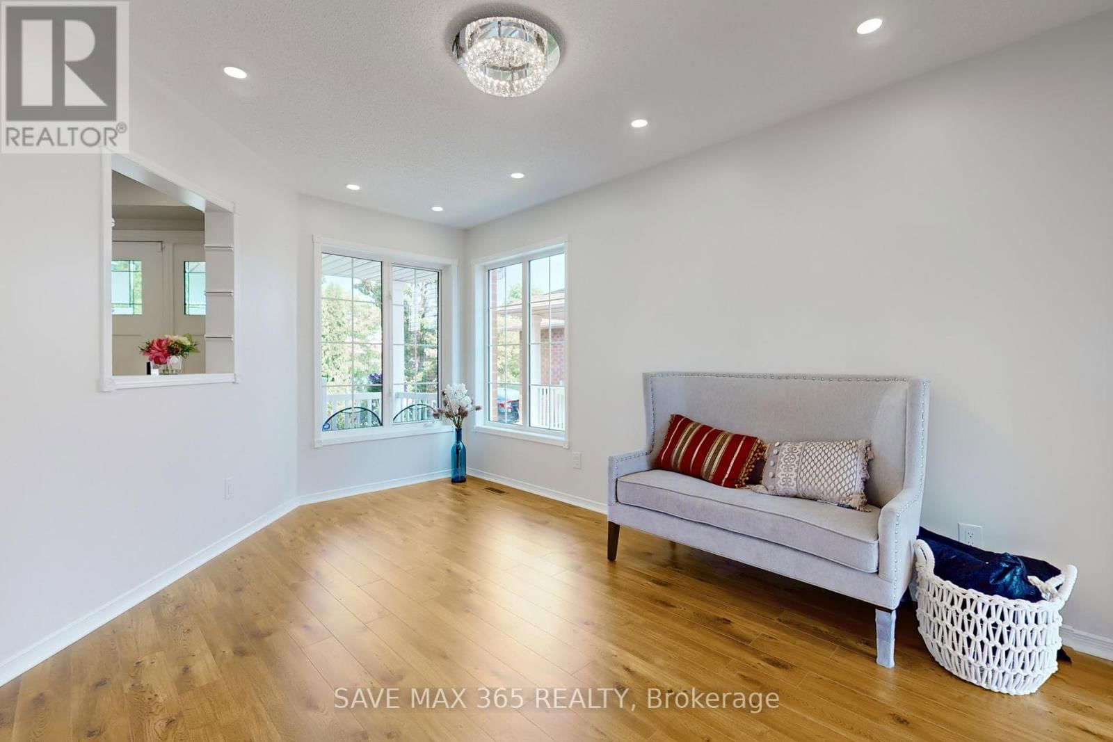 5550 BOLLINGTON DRIVE Image 5