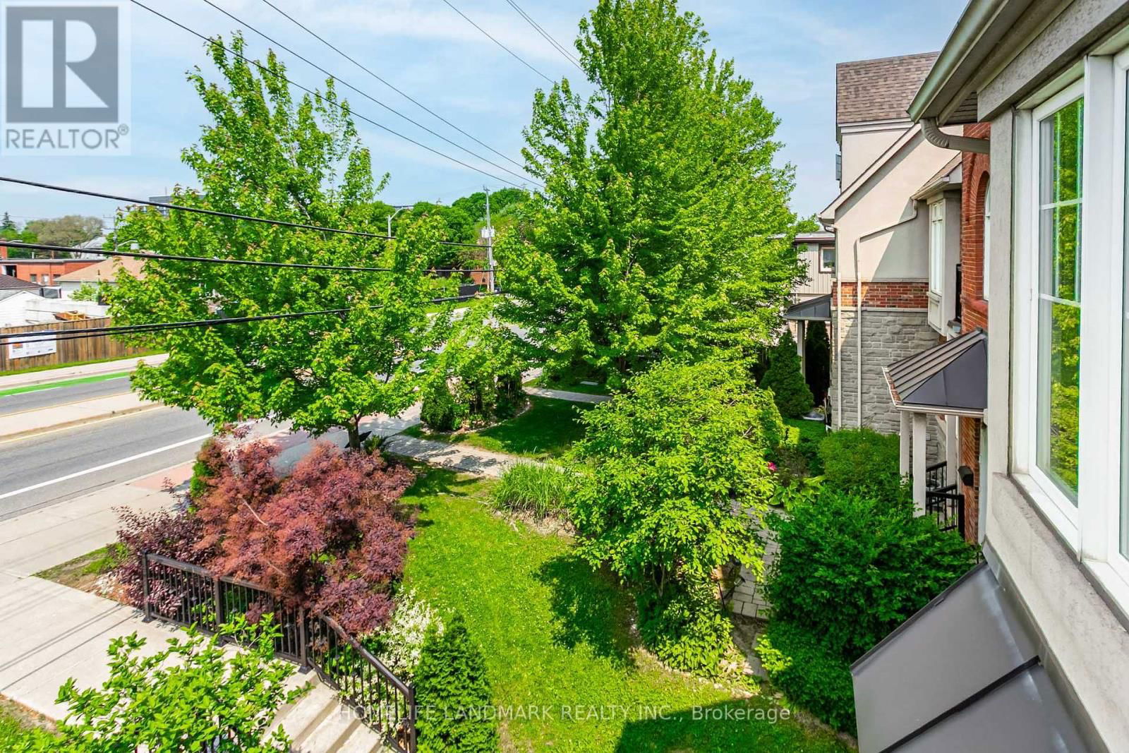 523B ROYAL YORK ROAD Image 2