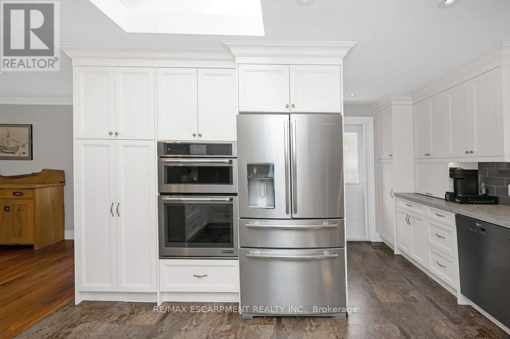 1484 SEAVIEW DRIVE Image 12