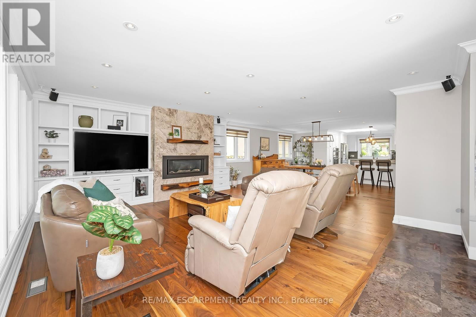 1484 SEAVIEW DRIVE Image 17