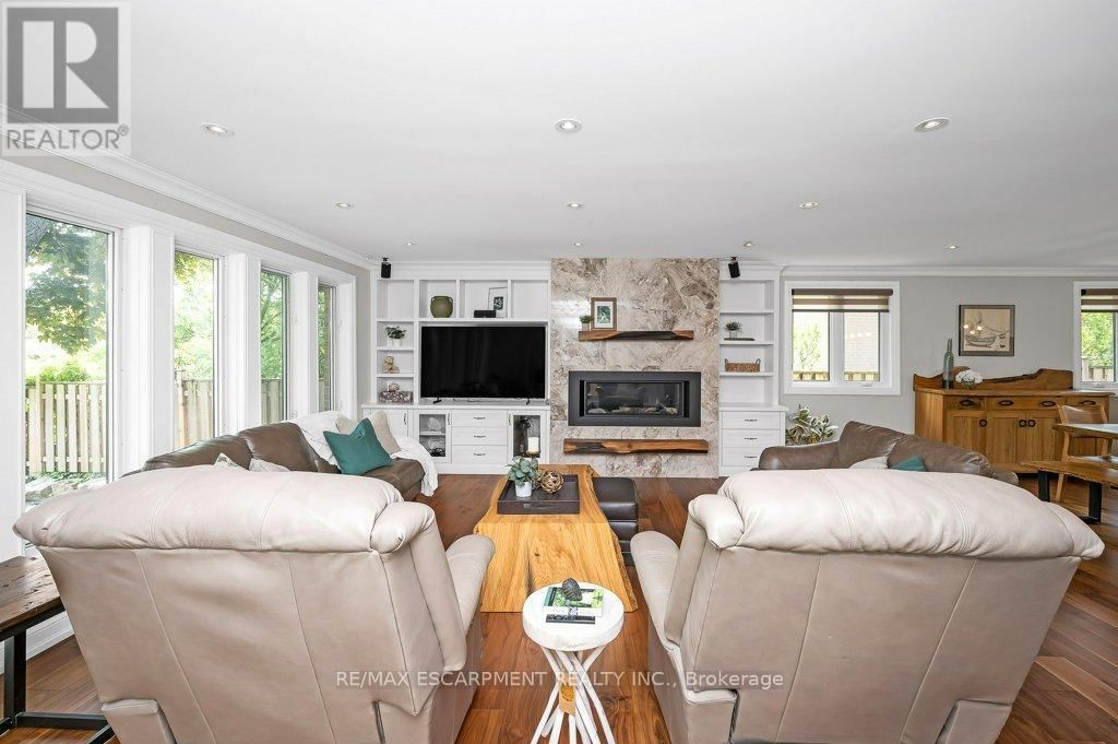 1484 SEAVIEW DRIVE Image 18