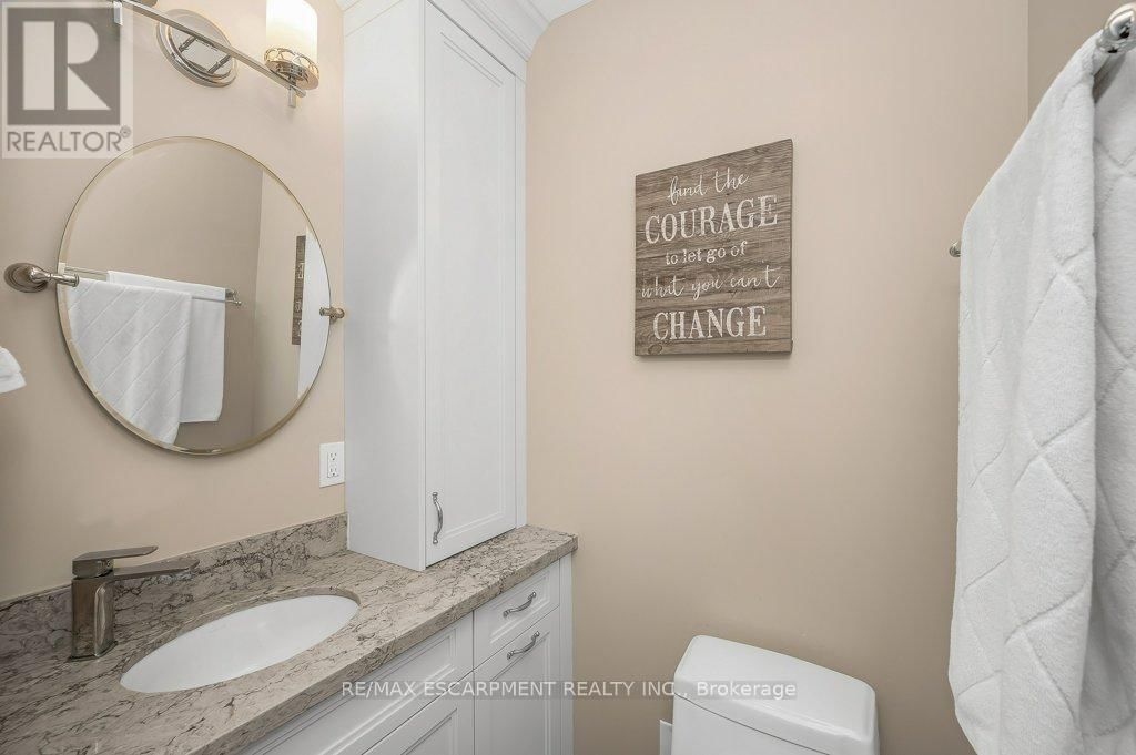 1484 SEAVIEW DRIVE Image 21