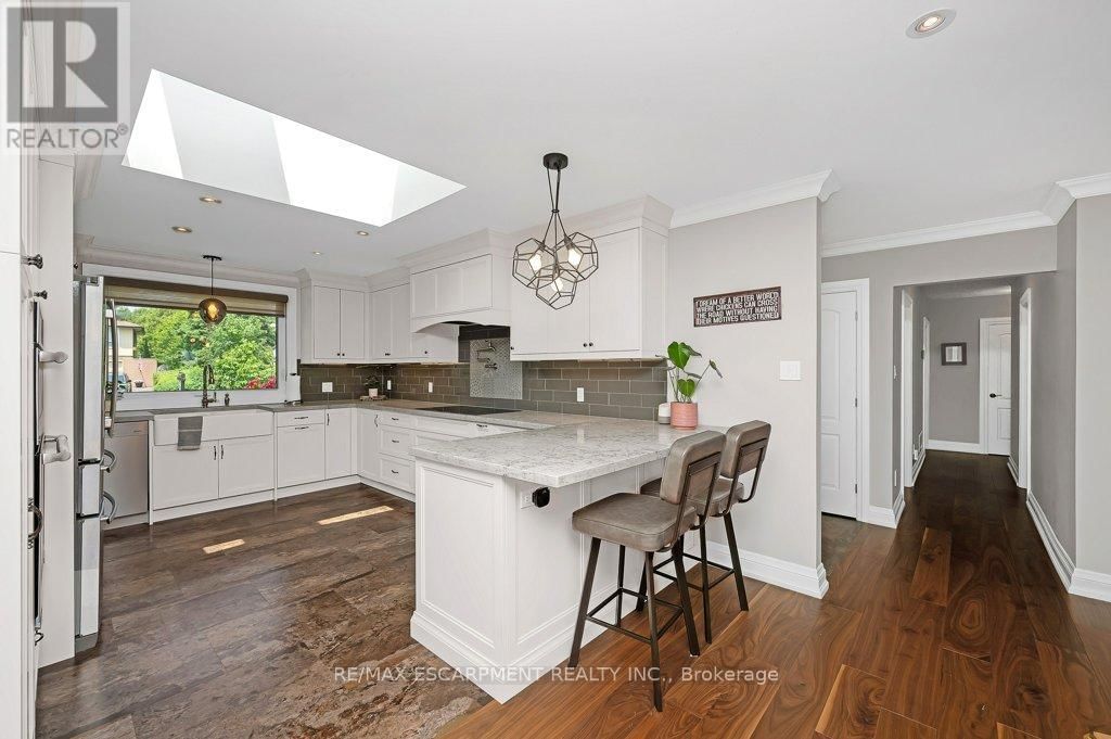 1484 SEAVIEW DRIVE Image 9