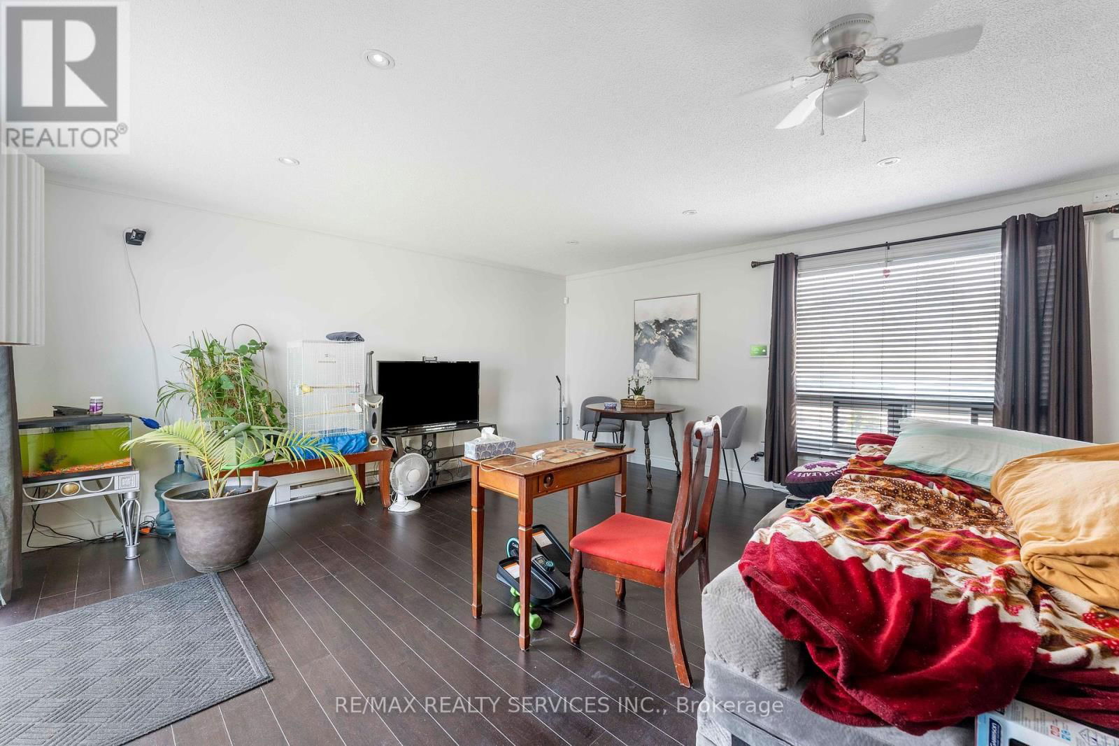 8 HEATHERSIDE COURT SOUTH Image 7