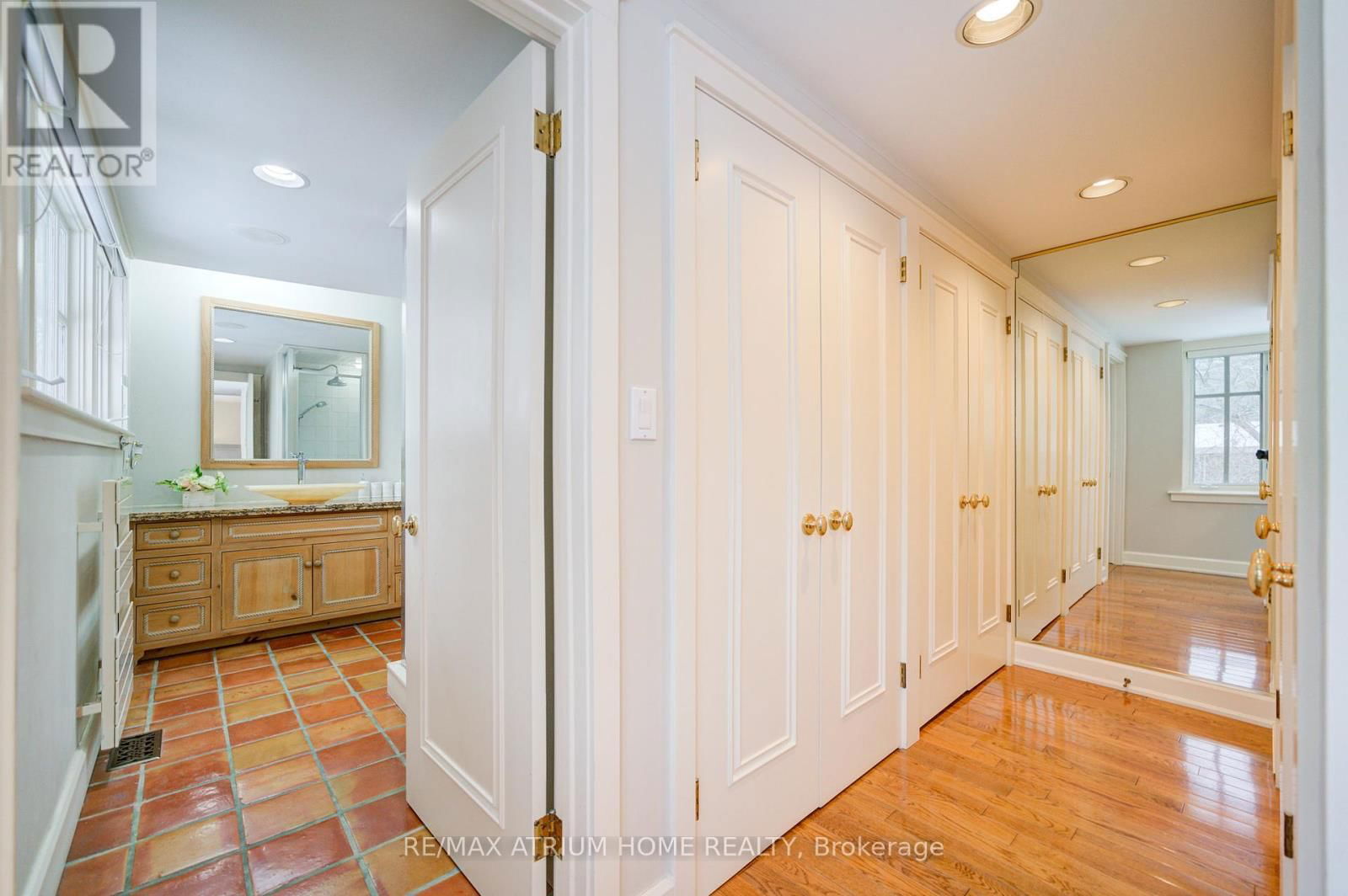 223 TRELAWN AVENUE Image 16