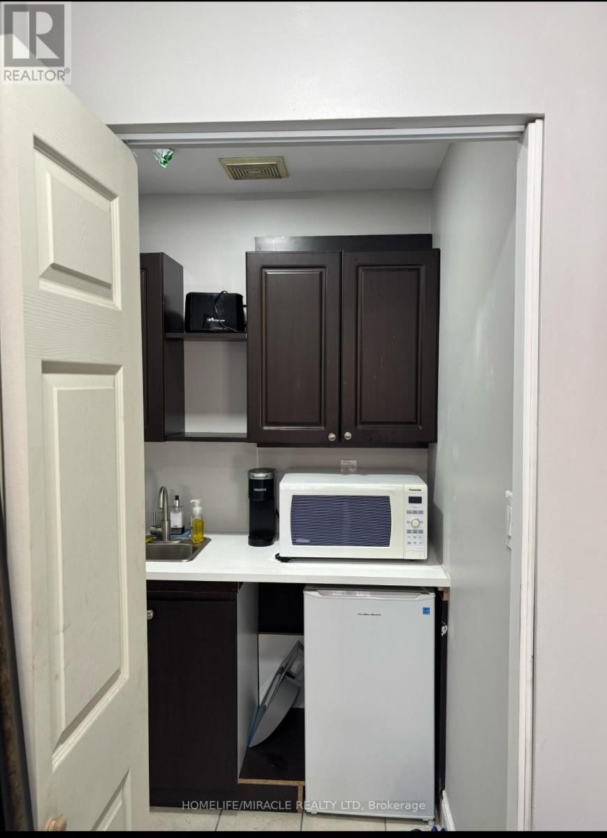 unit 13 - 1190 MID-WAY BOULEVARD Image 5