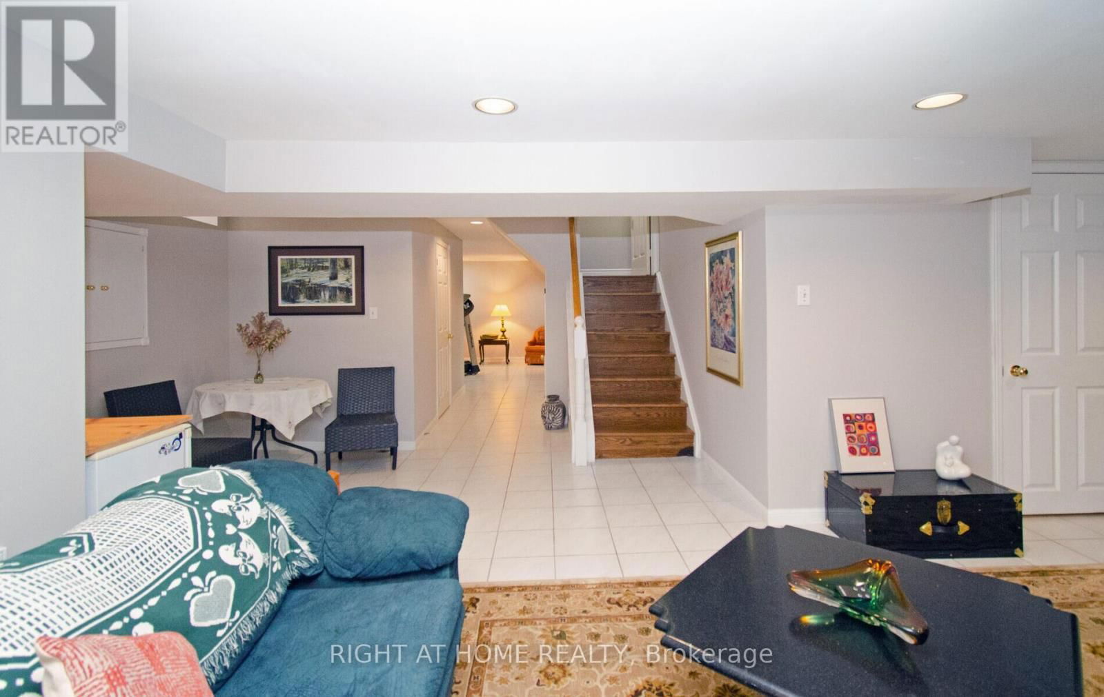 54 FERGUSON PLACE Image 38