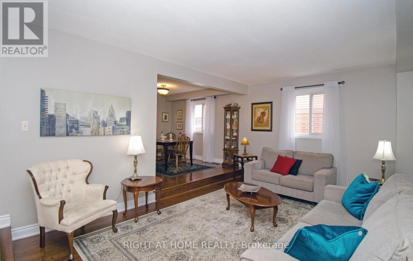 54 FERGUSON PLACE Image 7