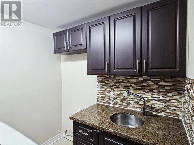 3956 DEEPWOOD HEIGHTS Image 42