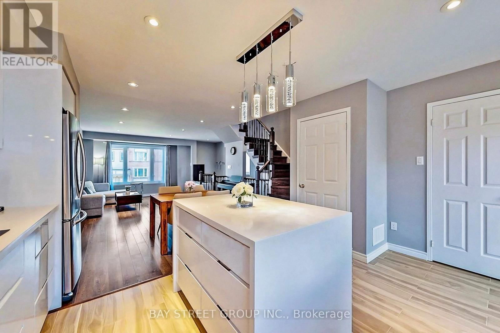 174 - 3050 ERIN CENTRE BOULEVARD Image 8