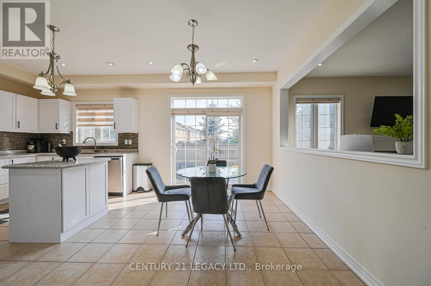 58 GAMSON CRESCENT Image 17