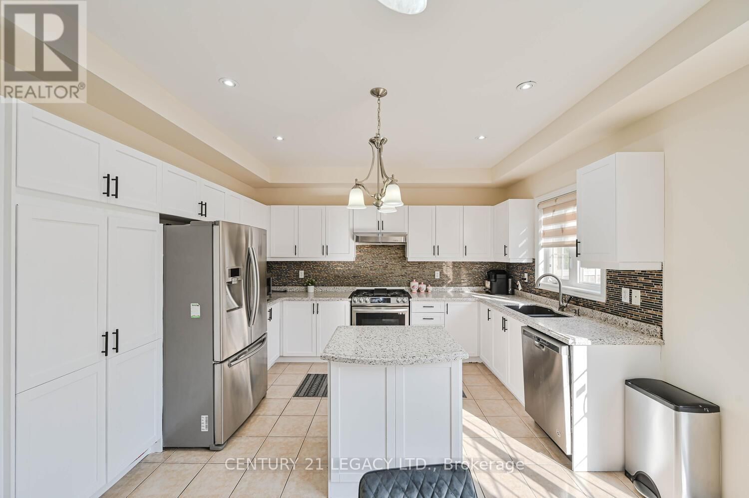 58 GAMSON CRESCENT Image 19