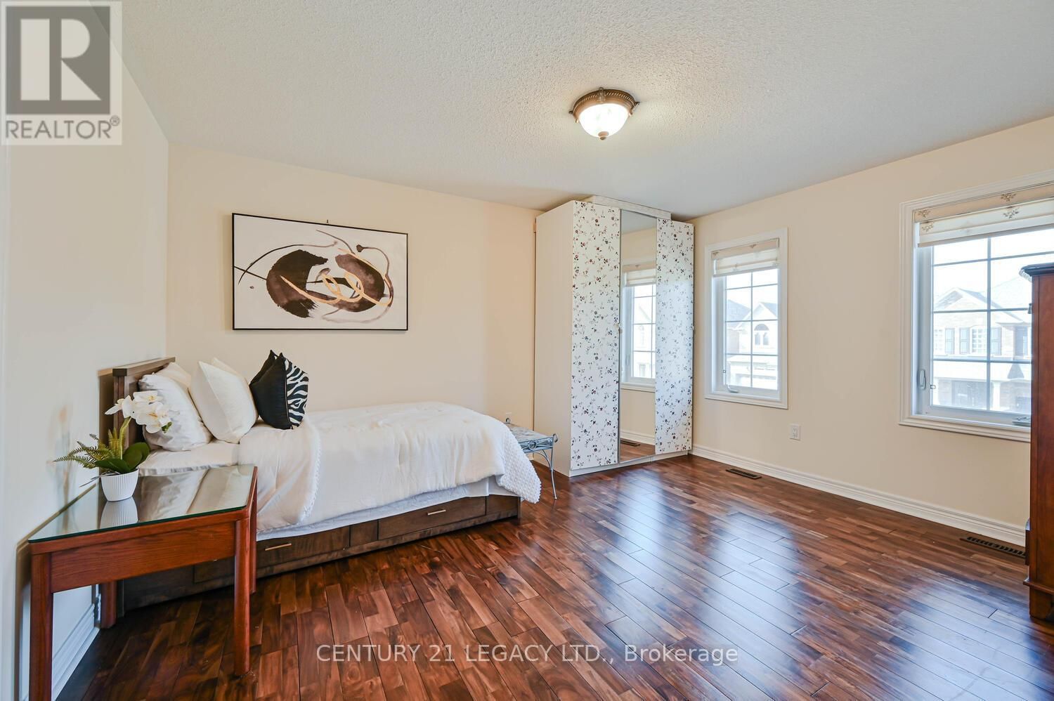 58 GAMSON CRESCENT Image 32