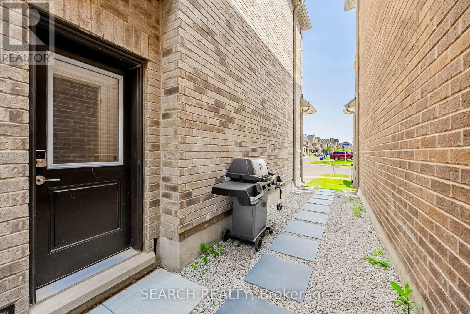 1474 KOVACHIK BOULEVARD Image 40