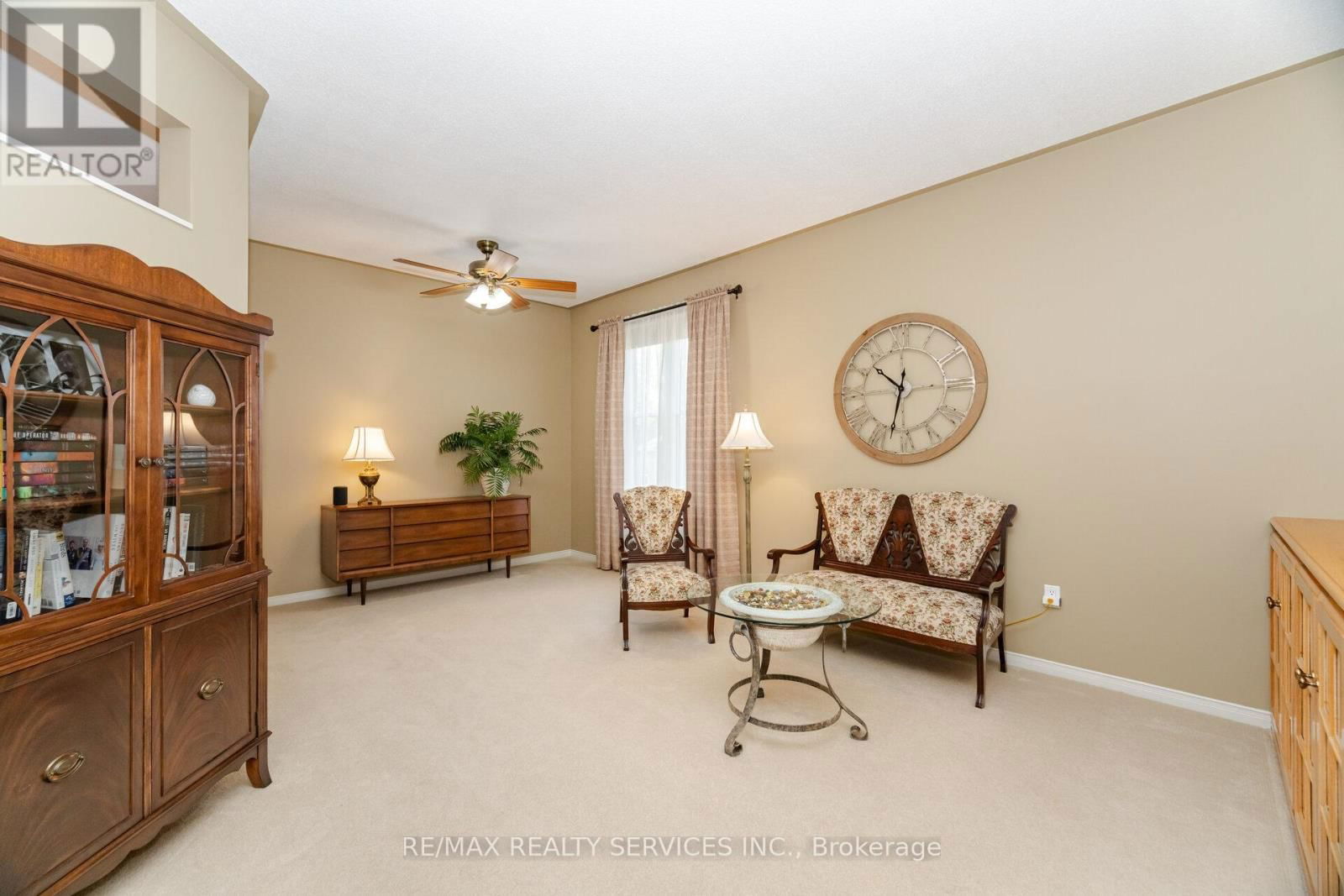 8 INWOOD PLACE Image 7