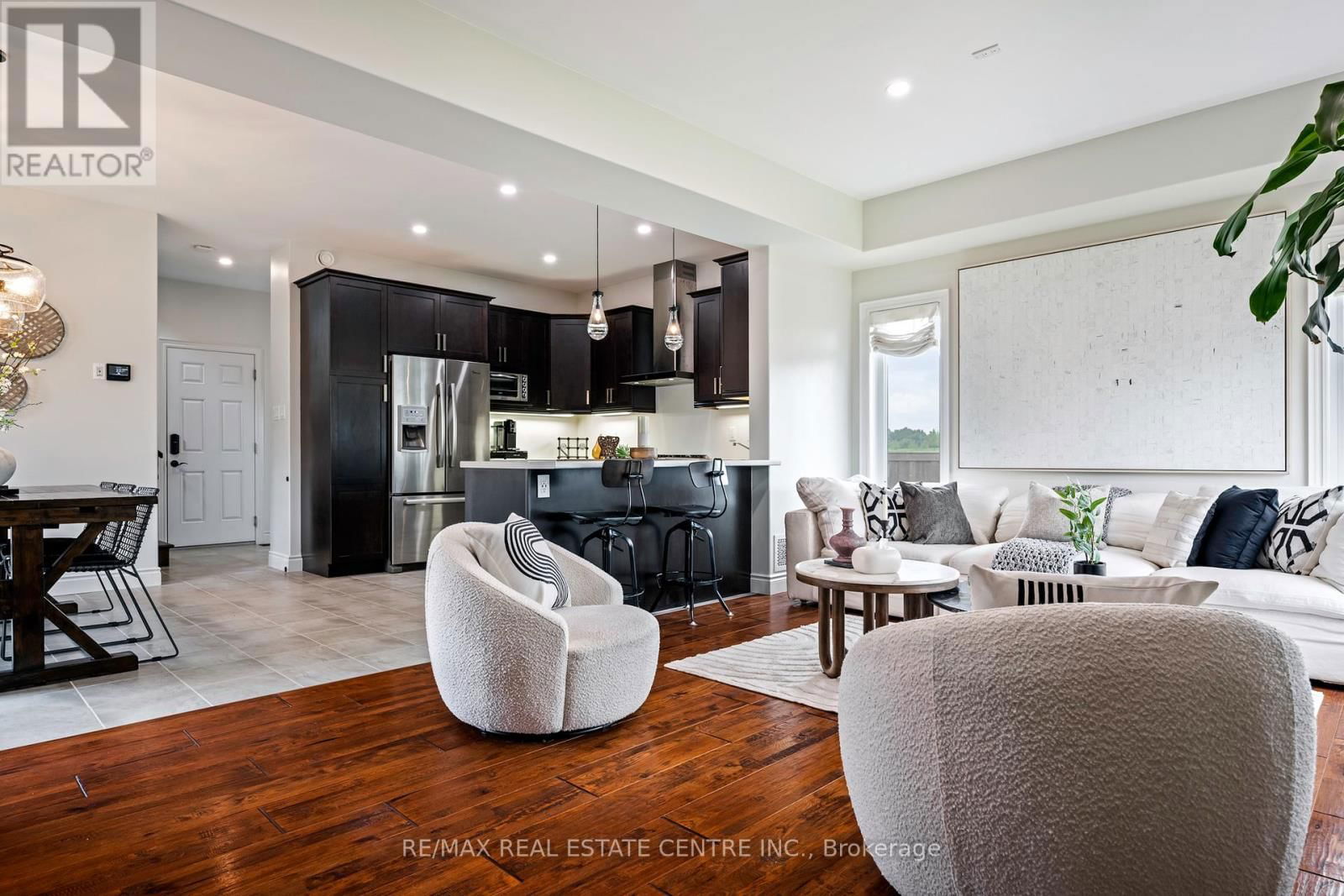 1 WARDLAW AVENUE Image 14