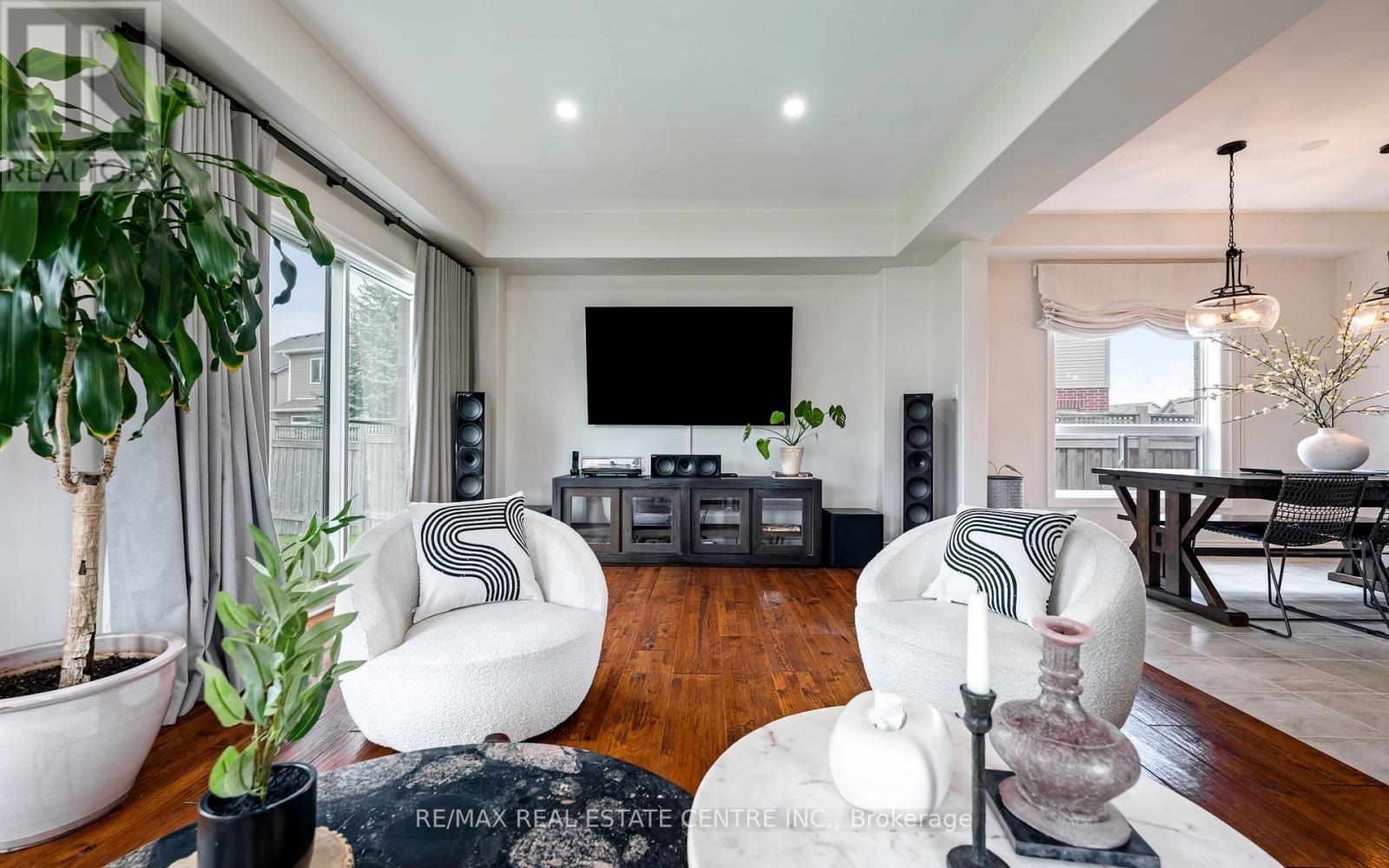 1 WARDLAW AVENUE Image 19